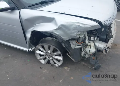 2011 Ford Flex Limited z USA, uszkodzony, nr VIN 2FMGK5DC3BBD37060